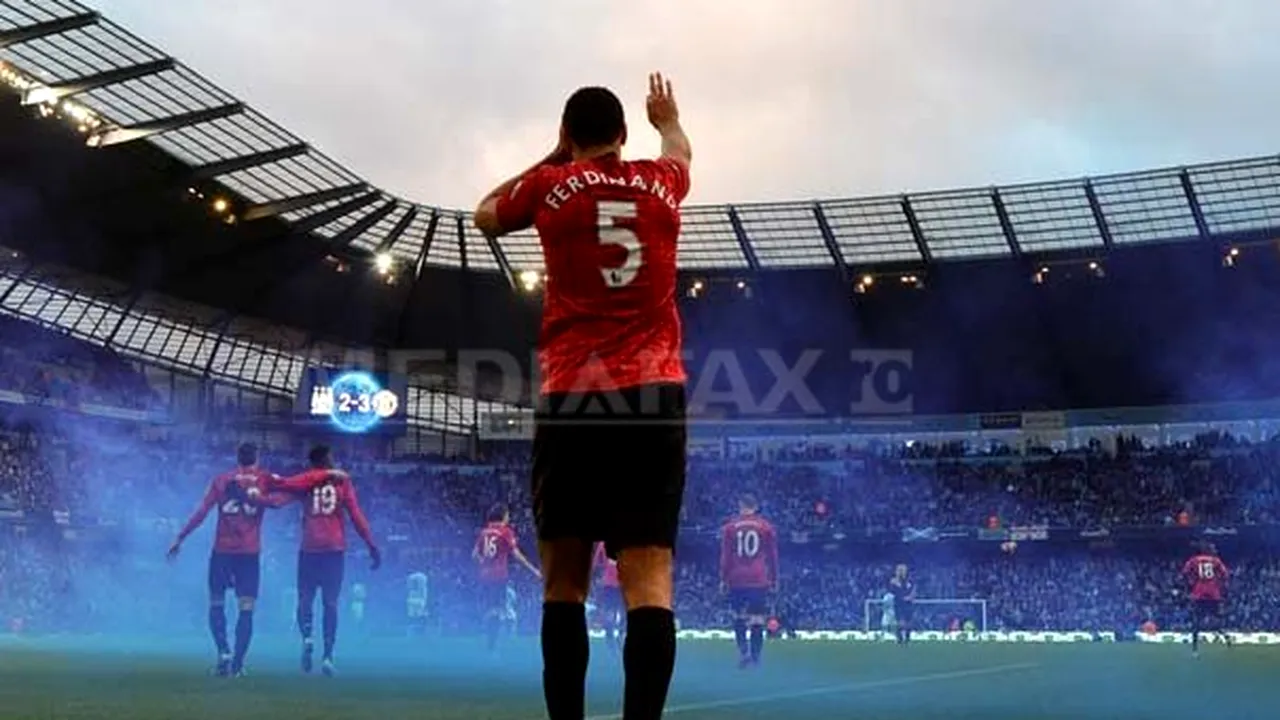 INCIDENTE la partida Manchester City-Manchester United: Rio Ferdinand a fost lovit la faţă de o monedă aruncată din tribună