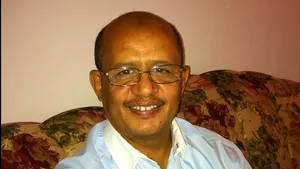 Un chirurg din Marea Britanie, considerat „erou”, a murit din cauza infecţiei cu noul coronavirus. Rudă: „Virusul este brutal şi neiertător, nu face discriminări”