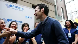 Ultimul pacient tratat de Ebola în Statele Unite s-a vindecat