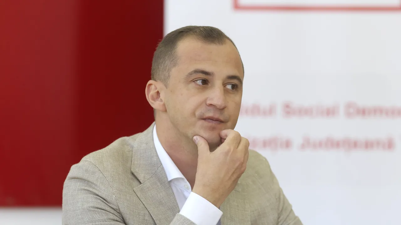 Simonis: Vorbele aruncate în van trebuie înlocuite cu fapte concrete
