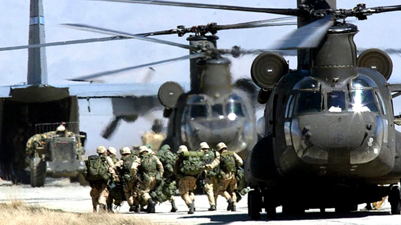 Camera Reprezentanţilor a respins o rezoluţie care solicita retragerea din Afganistan