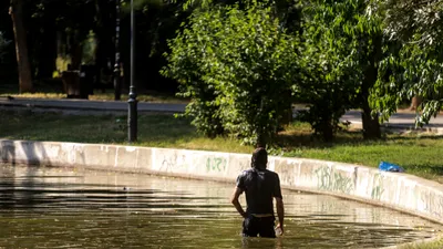 METEO Bucureștiul intră sub cod portocaliu de caniculă. Temperaturile vor ajunge la 38 de grade