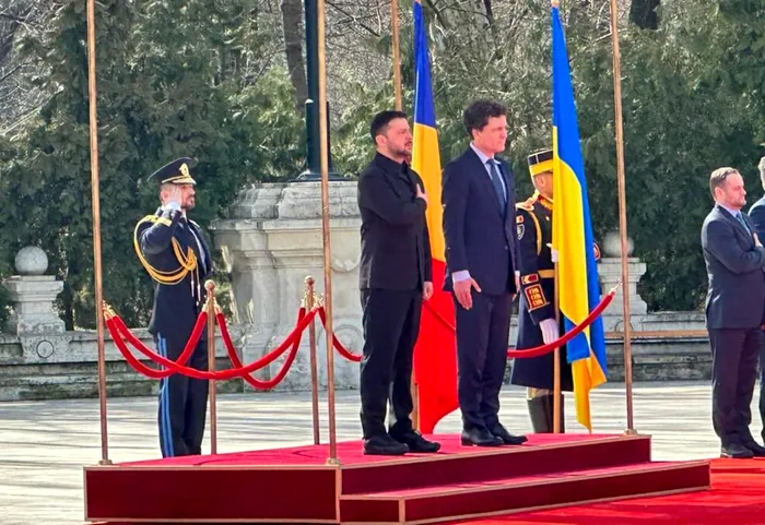 Live Text Zelenski a ajuns la București pentru discuții cu Nicușor Dan și Ilie Bolojan. Se vor semna trei documente. VIDEO