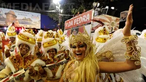 Carnavalul de la Rio de Janeiro: Lumină şi culoare pe străzile metropolei braziliene - VIDEO, GALERIE FOTO