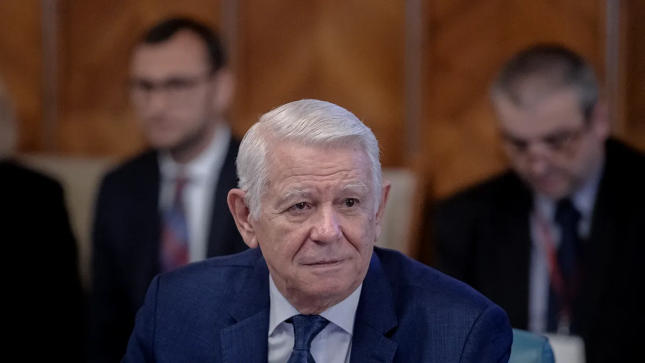 Dat afară din ALDE, Teodor Meleşcanu va prelua şefia interimară a partidului Forţa Naţională