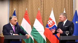 Partidul premierului slovac Fico poartă discuții cu Viktor Orban pentru aderarea la grupul „Patrioți pentru Europa”