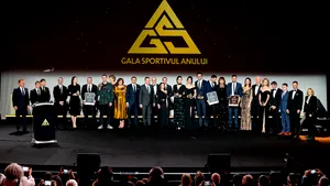 Gala Sportivul Anului şi-a desemnat câştigătorii. Cei mai buni sportivi ai anului 2022 au fost distinşi cu trofee de Ministerul Sportului
