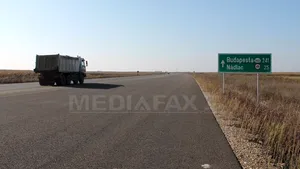 Lotul I al autostrăzii Nădlac-Arad ar putea fi deschis circulaţiei săptămâna viitoare