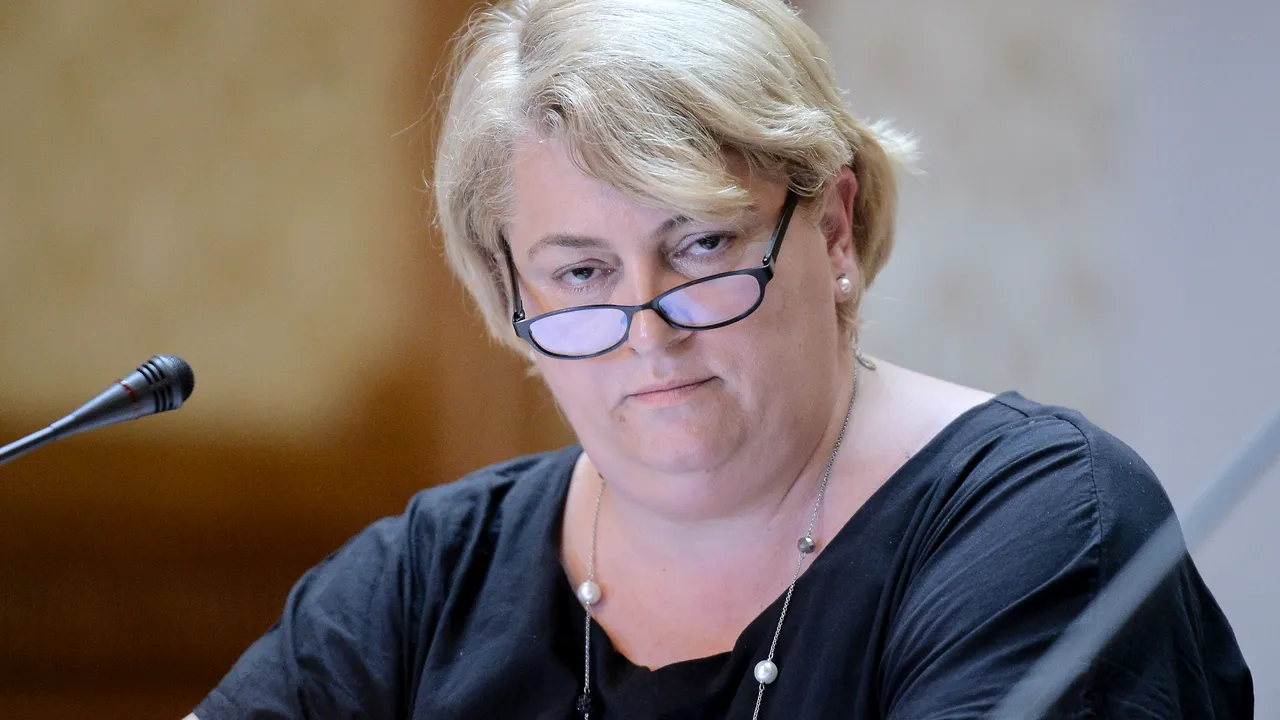 Şefa TVR, Doina Gradea, chemată la Parlament pentru a explica „abuzul” şi „abaterile” din Televiziunea Română