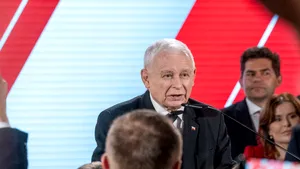 Criză în relațiile dintre Polonia și Ucraina. Kaczynski cere guvernului să blocheze negocierile de aderare la UE ale Kievului
