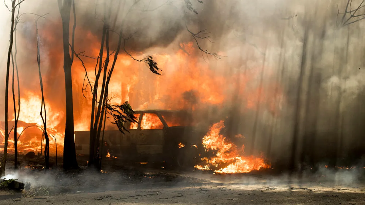 Poliţia a arestat un suspect de incendiere premeditată în California. 175 de locuinţe au fost distruse şi 4.000 de locuitori au fost evacuaţi