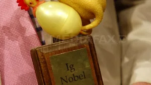 De ce suspinăm? Ne sunt afectate deciziile când simţin nevoia de a merge la toaletă? Care sunt cele mai trăznite, ciudate şi inutile descoperiri