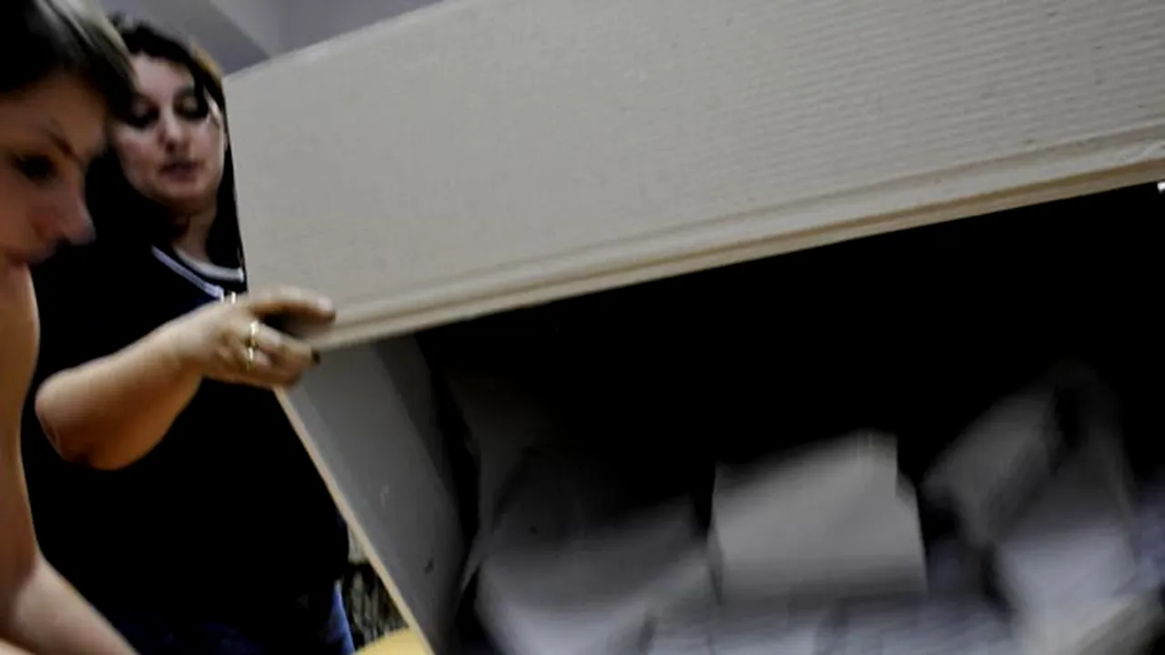 REZULTATE ALEGERI PARLAMENTARE 2016: Gradul de anulare a voturilor, mai pronunţat decât în urmă cu patru ani