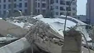 Cel puţin 11 muncitori au murit, după prăbuşirea unui imobil la Teheran