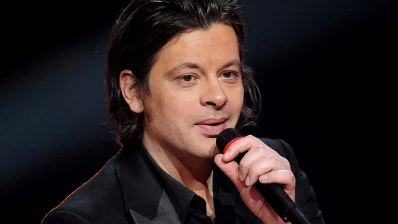 Benjamin Biolay primeşte daune pentru zvonurile despre relaţia cu Carla Bruni