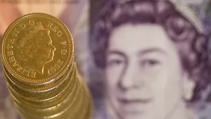 Datoriile Marii Britanii ar putea fi mai mari decât cele ale Greciei