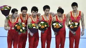 China a câştigat concursul masculin pe echipe de la CM de gimnastică