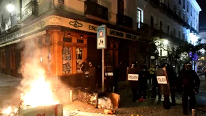 Violenţe în Spania pentru a patra noapte consecutivă de proteste