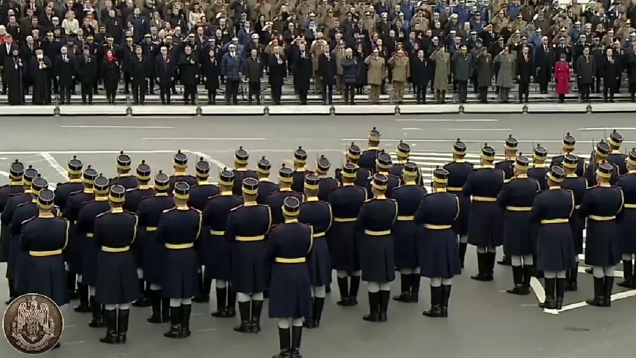 Parada militară de la Arcul de Triumf a început