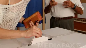 REZULTATE REFERENDUM: 36,64 % prezenţă la referendum în Sibiu, peste 83% dintre votanţi optând pentru demiterea lui Băsescu