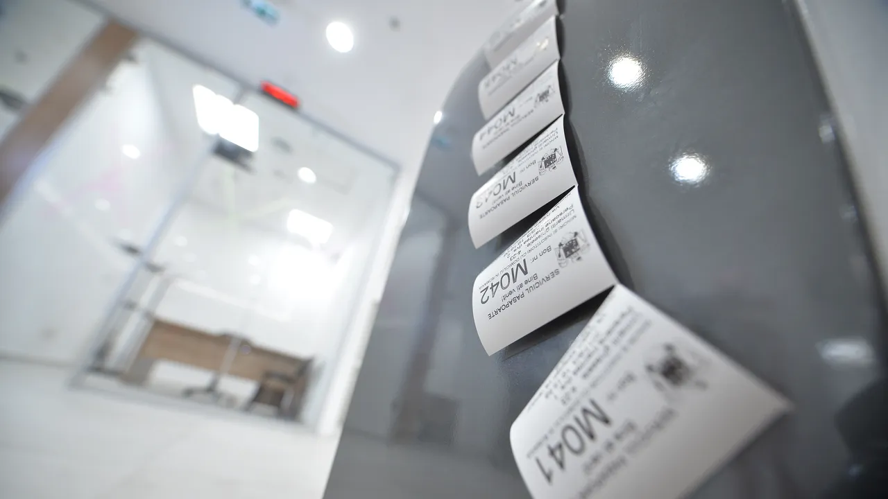 Servicii publice ale Capitalei, mutate în MALL: spaţii generoase şi program de lucru pe măsura nevoilor oamenilor, promit instituţiile care s-au relocat / Cât costă chiriile şi care este perioada contractuală