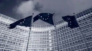 The Economist: Cum trebuie să reacţioneze Europa în timp ce Trump şi Putin distrug ordinea postbelică
