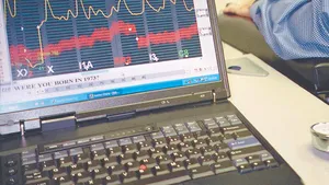 Poliţistul din Balş acuzat de viol a trecut de testul poligraf, rezultând că a spus adevărul 