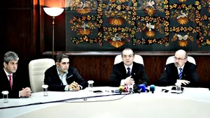 Liderii coaliţiei se reunesc luni şi marţi seară, pentru Legea salarizării şi discuţii politice