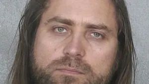 SUA: Român arestat pentru alarmă falsă cu bombă