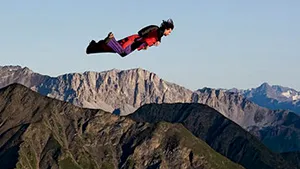 Dean Potter, un celebru sportiv american, a murit în timpul unui salt cu 