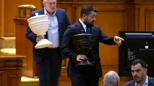 Zi fără succes pentru Simion: A fost respinsă și moțiunea privind reforma companiilor de stat
