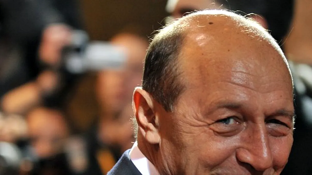 Băsescu împlineşte joi 59 de ani