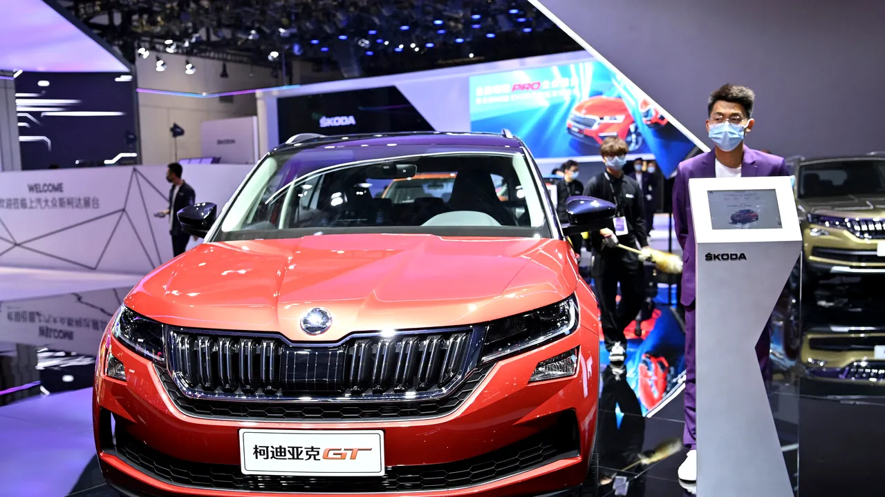 Motivul pentru care Skoda ar putea să se retragă din China. Cehii nu acceptă concurenţa