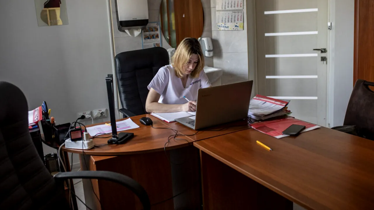 Studiu. 79% din sarcinile zilnice ale unei familii sunt gestionate de mame