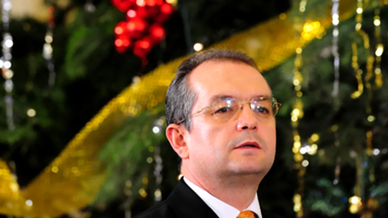 Emil Boc a sosit în Piaţa Avram Iancu pentru a petrece Revelionul