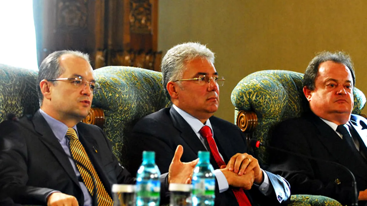 Boc: Cei care nu doresc să-şi declare public averile trebuie să renunţe la funcţiile publice