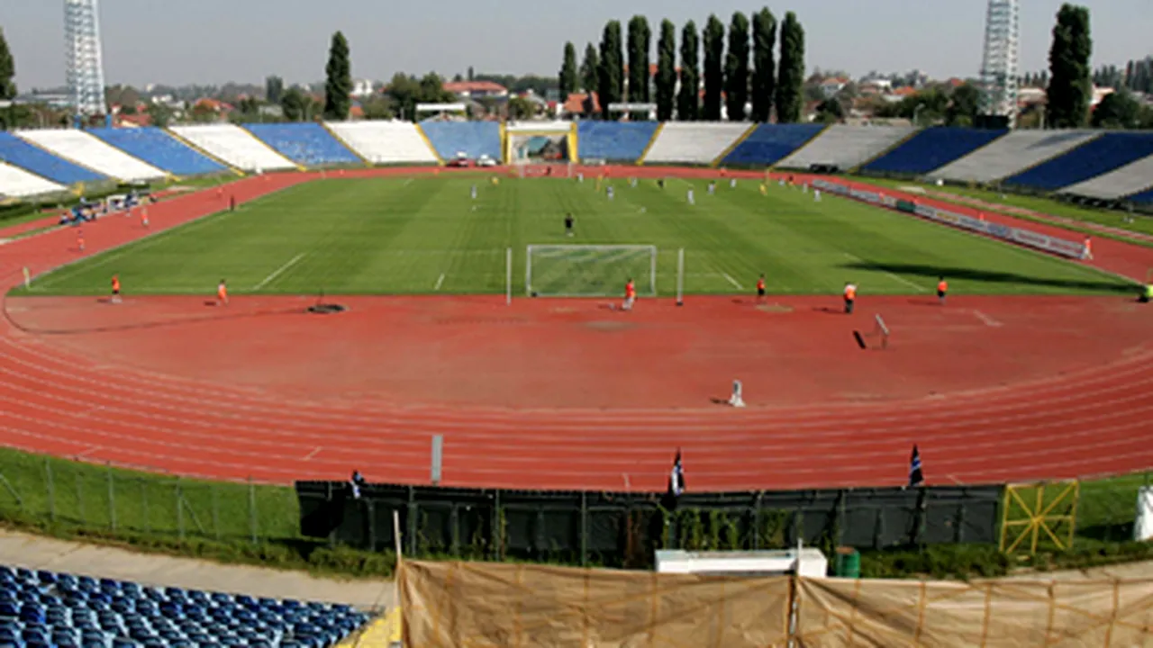 Craiova: Tineri prinşi când ascundeau obiecte pirotehnice în incinta stadionului 