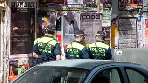 Trei islamişti suspectaţi că pregăteau atacuri împotriva Franţei, arestaţi în Spania