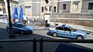 Românii, nemulţumiţi de schimbarea Codului rutier din Italia. Sute de oameni au comentat pe pagina ambasadei României la Roma