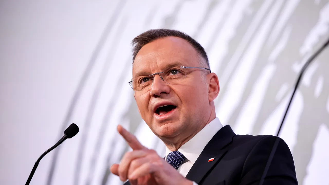 Preşedintele Poloniei face o vizită în China 