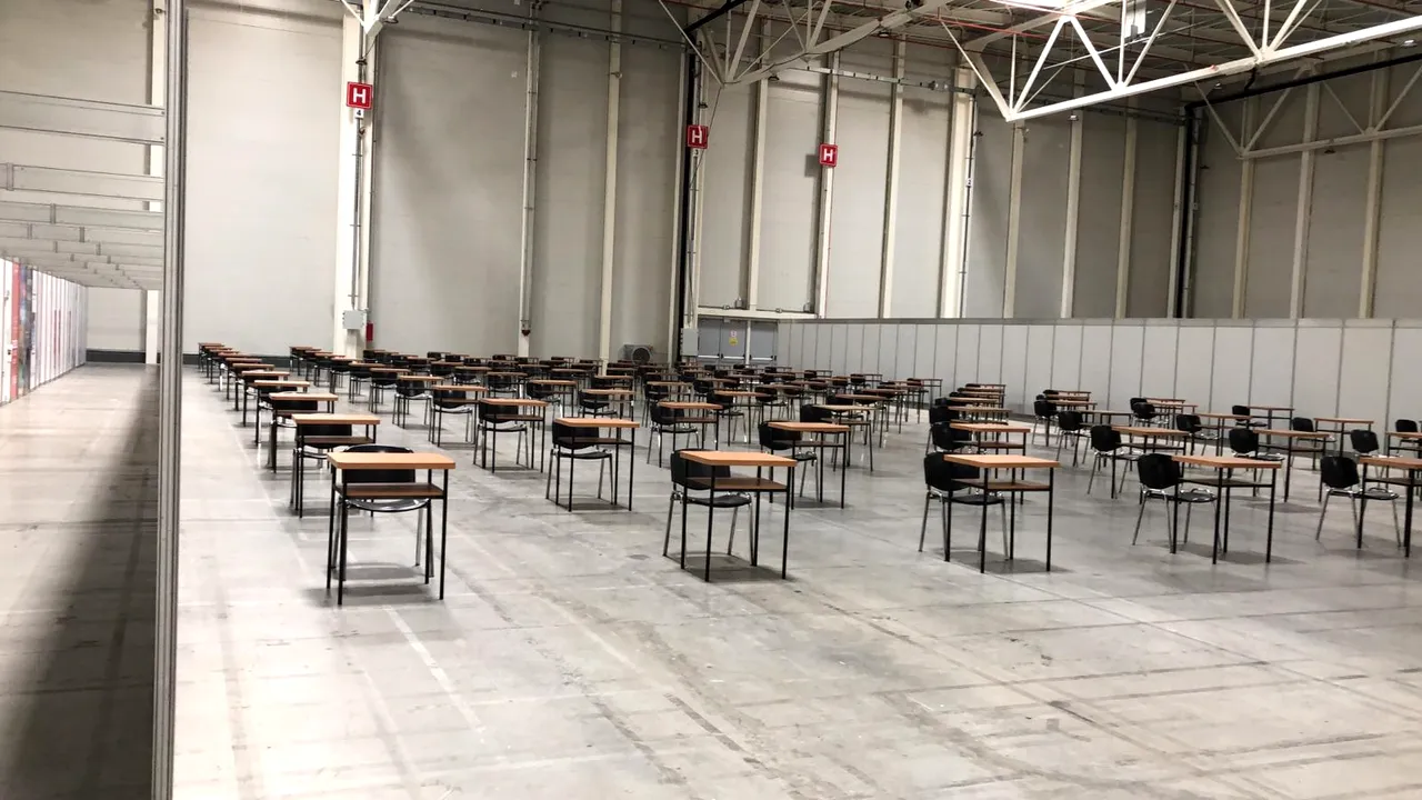 Pandemia nu i-a speriat pe candidaţii la Medicină. 3326 de persoane vor da examen la Romexpo în condiţii speciale| FOTO