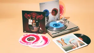 Se întoarce placa! Vânzările de discuri de vinyl le-au întrecut pe cele de CD-uri pentru prima oară din anii '80