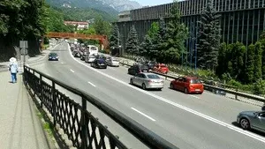 Rusalii în Valea Prahovei: Foc de tabără, ţuică fiartă, reflexoterapie şi surprize pentru copii
