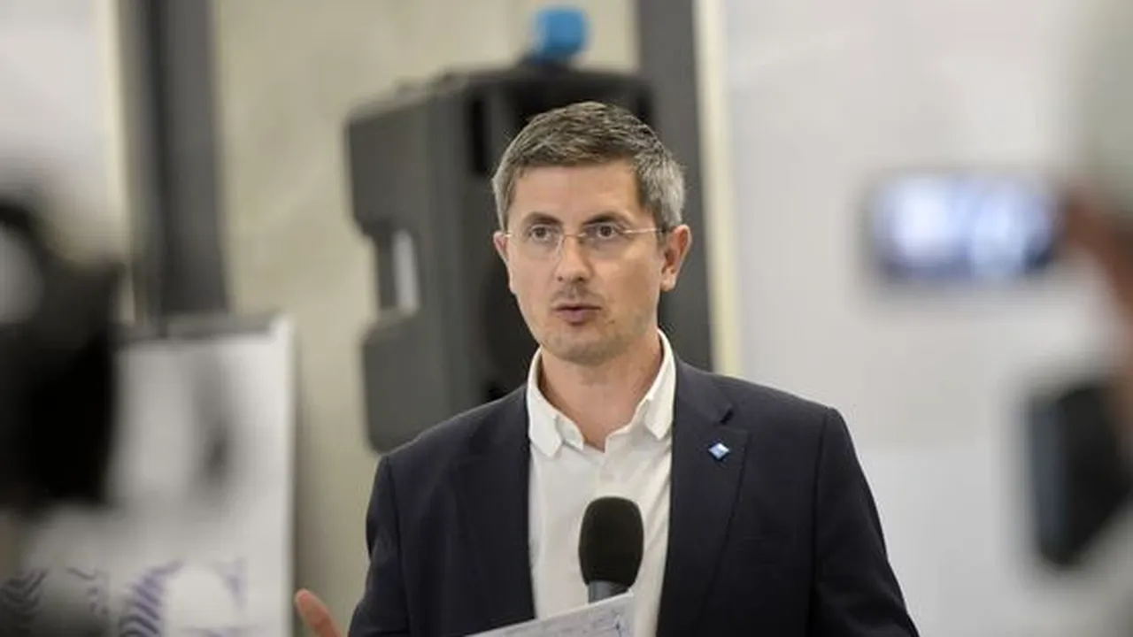 USR va vota împotriva sporirii puterilor Poliţiei şi Jandarmeriei, dorită de Carmen Dan şi PSD