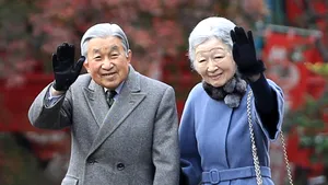 Abdicarea, un gest tot mai frecvent în epoca modernă: Akihito este primul împărat japonez care renunţă la tron în ultimele două secole