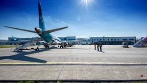 ANALIZĂ: Aeroportul din Cluj, între probleme de infrastructură, zboruri intercontinentale şi ameninţarea Brexit