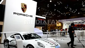 Porsche recheamă de pe piaţă cele mai noi modele 911 GT3, după ce două au luat foc