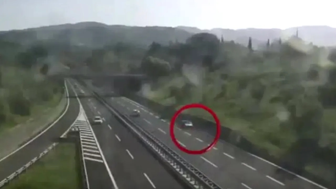 Şofer român, depistat în Italia după ce a condus 15 km în sens invers pe autostradă - VIDEO
