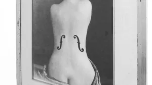 O fotografie nud ar putea fi vândută la un preţ record 