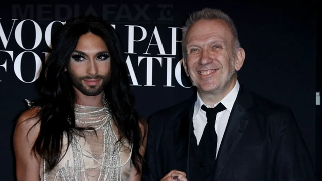 Un celebru designer vestimentar renunţă la ţinutele din blănuri şi piele în colecţiile sale